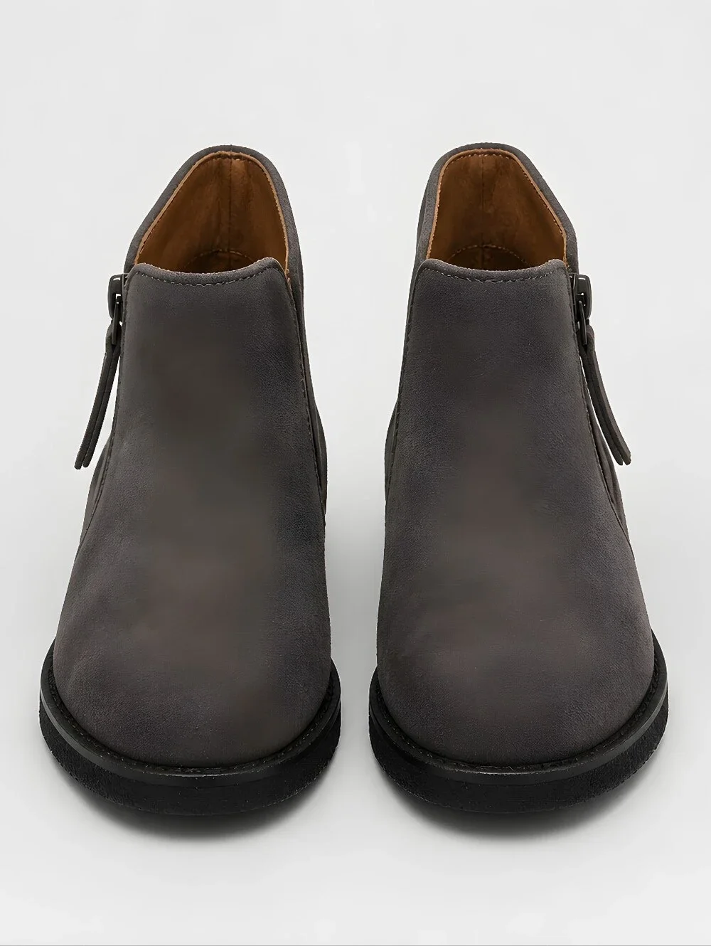 NWT  The boots are Aetrex Mila Low Boot in Charcoal Grey. Size 8.5